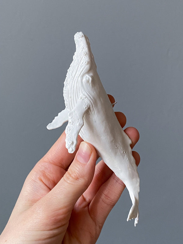 Donovan – Porcelain whale sculpture