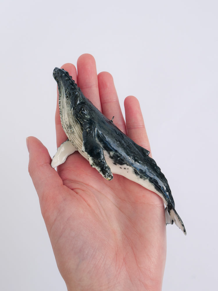 Whale Luna: small, dark blue & white, hanging