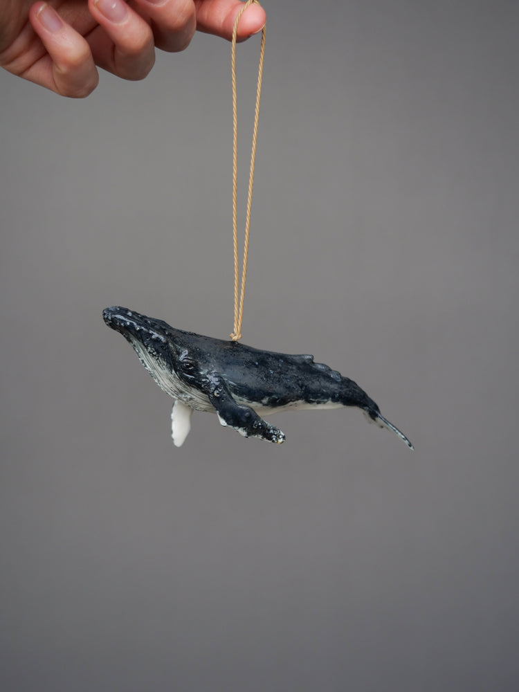 Whale Luna: small, dark blue & white, hanging