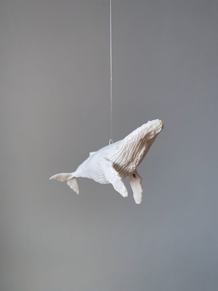 Many – Porcelain whale sculpture