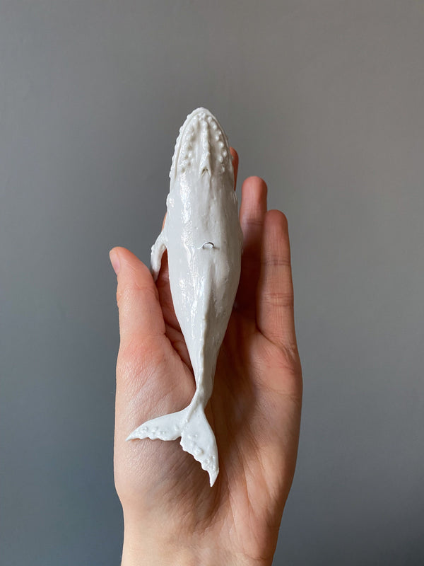 Nemo – Porcelain whale sculpture