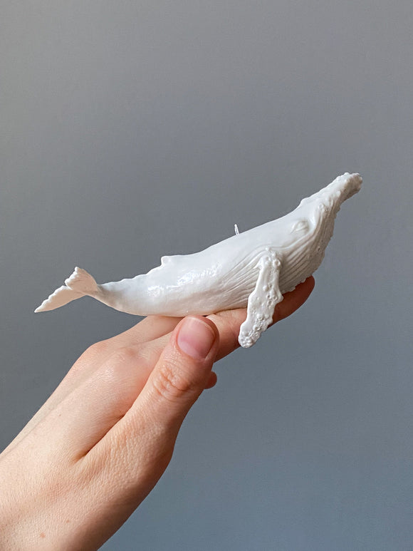 Tony – Porcelain whale sculpture